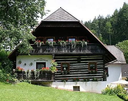 Отель Neugebauer 3*